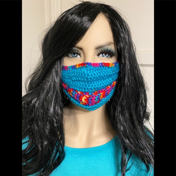 Hand-knitted Face Mask - Picture 1 of 12